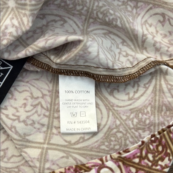 Marie Oliver Mable Top Size Medium - Picture 9 of 10